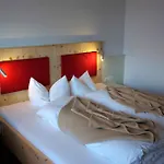 Almhotel Fichtenheim 酒店