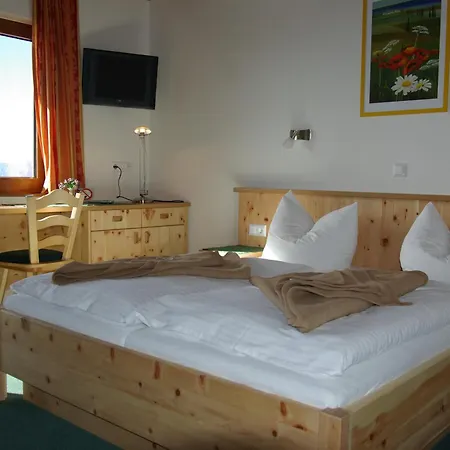Almhotel Fichtenheim Berg im Drautal