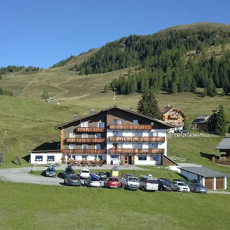Hotel Almhotel Fichtenheim Berg im Drautal