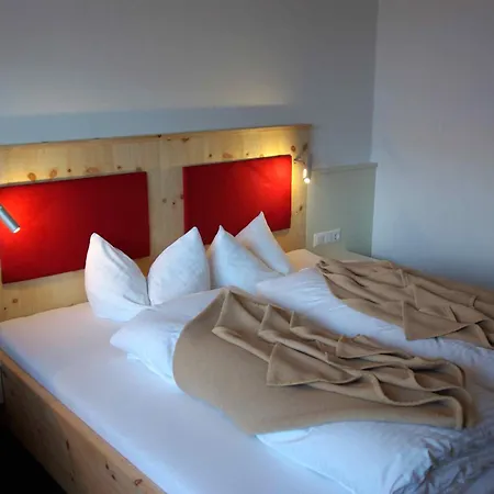 Almhotel Fichtenheim Hotel