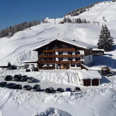 Almhotel Fichtenheim Otel