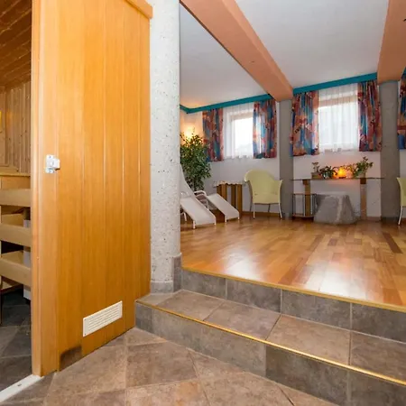 Almhotel Fichtenheim Berg im Drautal