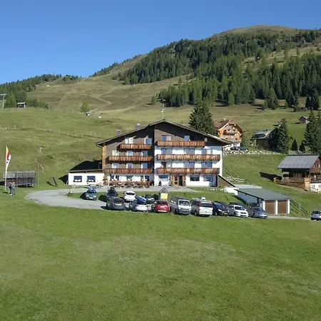 Almhotel Fichtenheim Berg im Drautal
